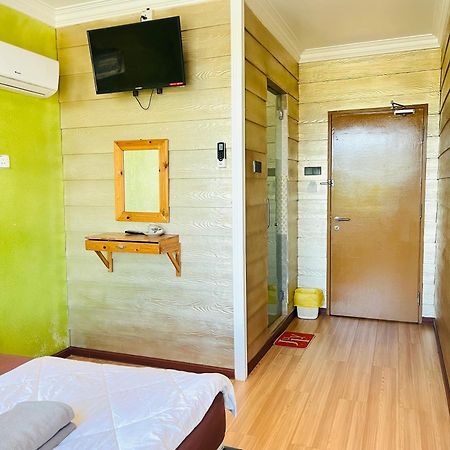 Suza Hostel Tumpat Buitenkant foto