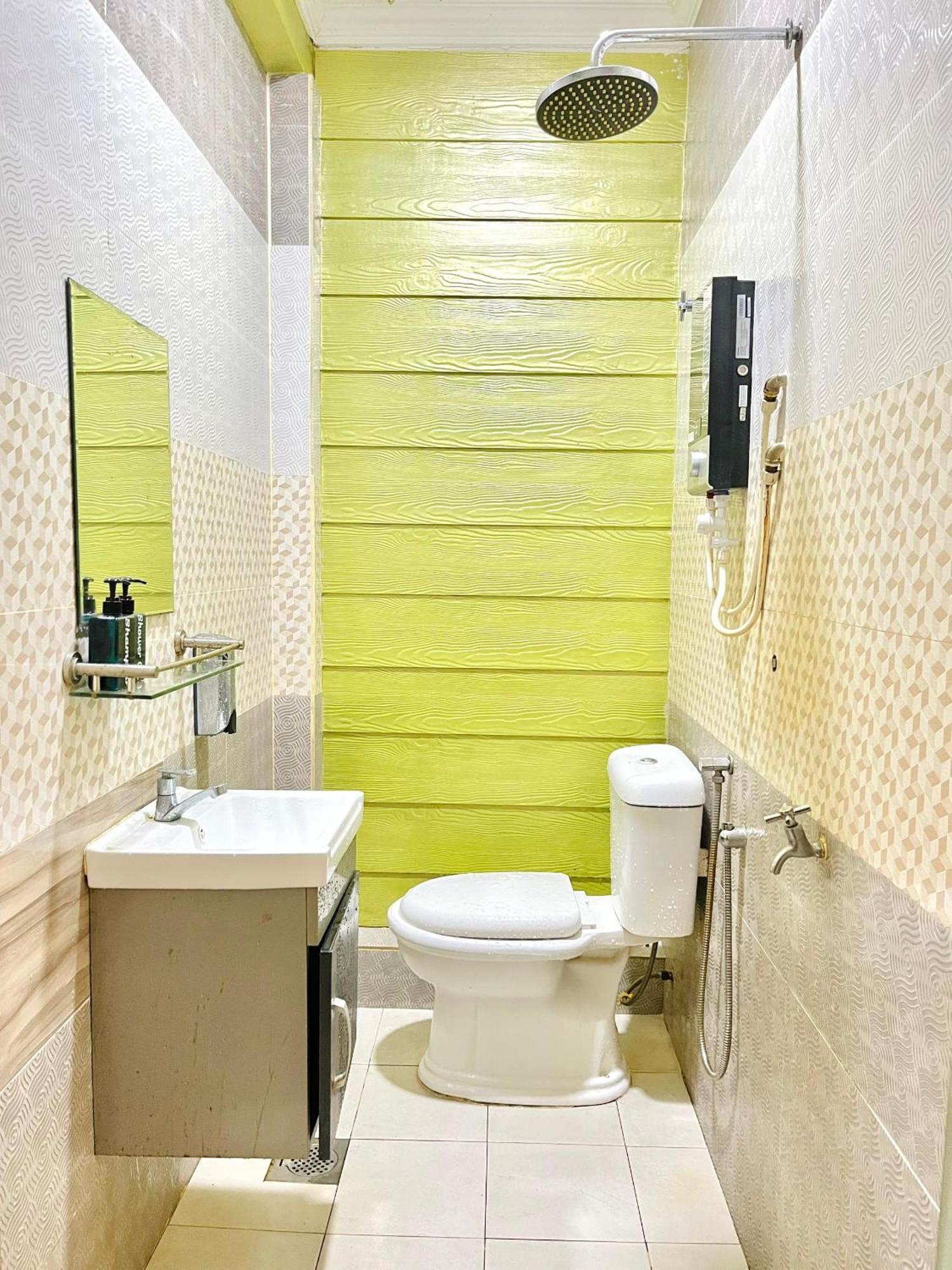 Suza Hostel Tumpat Buitenkant foto